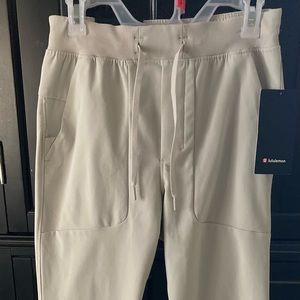 Lululemon abc joggers size small NWT